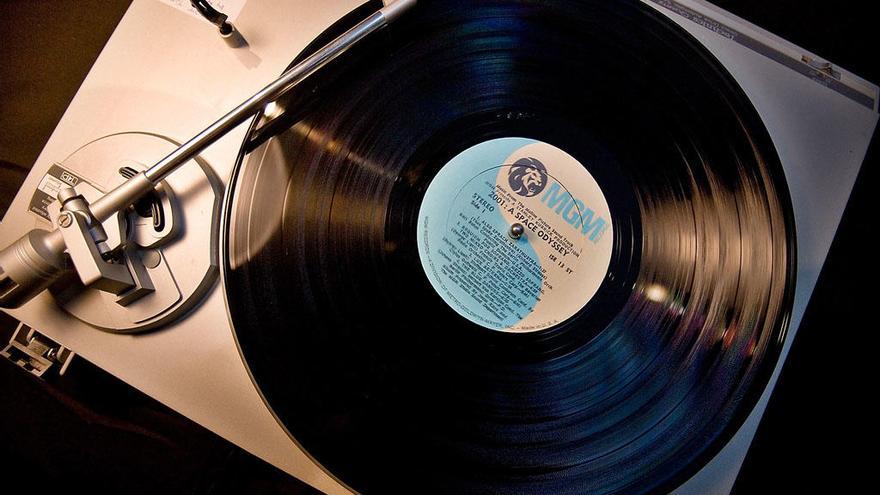 6 curiosidades sobre los Discos de Vinilo