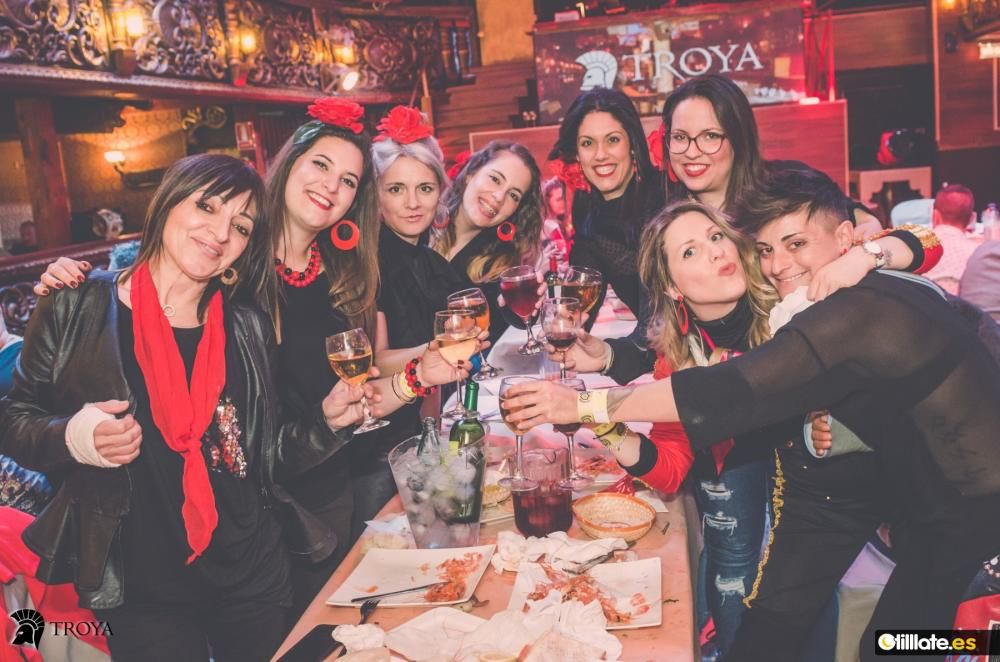 ¡Búscate en la noche murciana! Troya (23/02/2019)