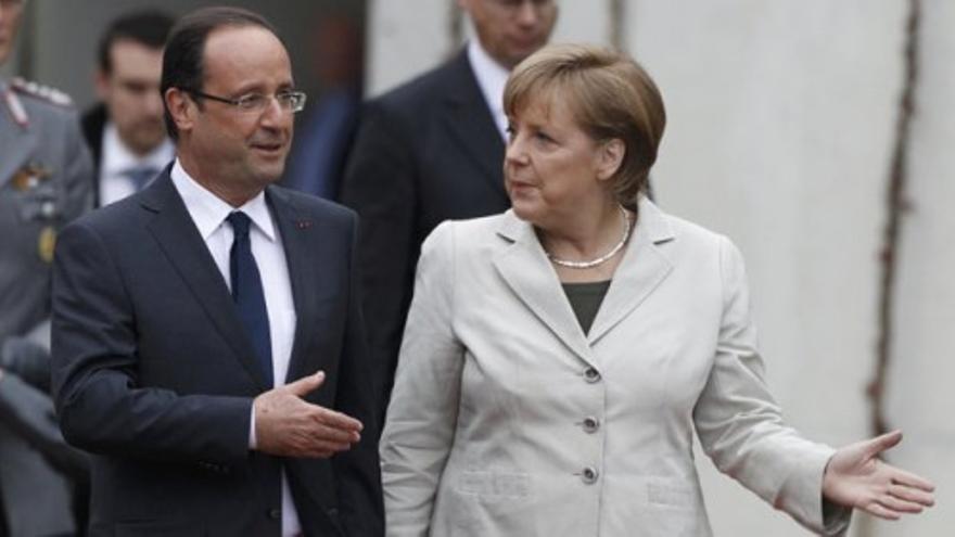 Primer encuentro entre Merkel y Hollande