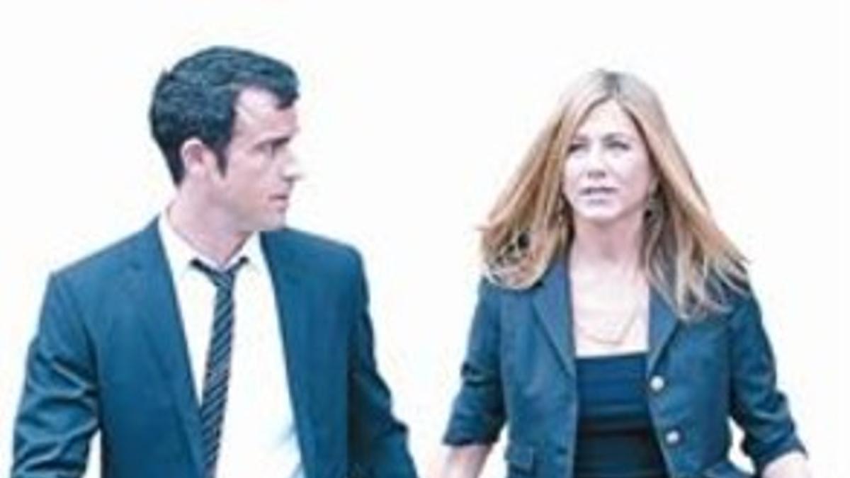 Justin Theroux y Jennifer Aniston, paseando por París, el pasado mes de junio.