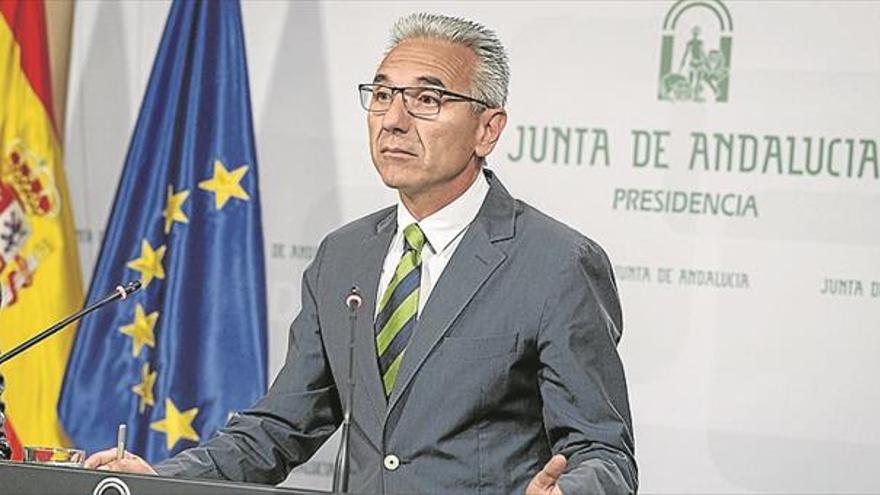 La Junta quiere abordar con Báñez los fondos para empleo