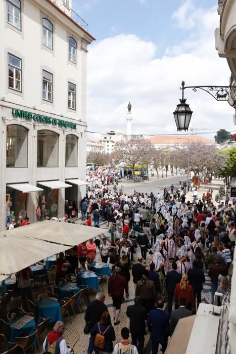 Las Hogueras conquistan el corazón de Lisboa