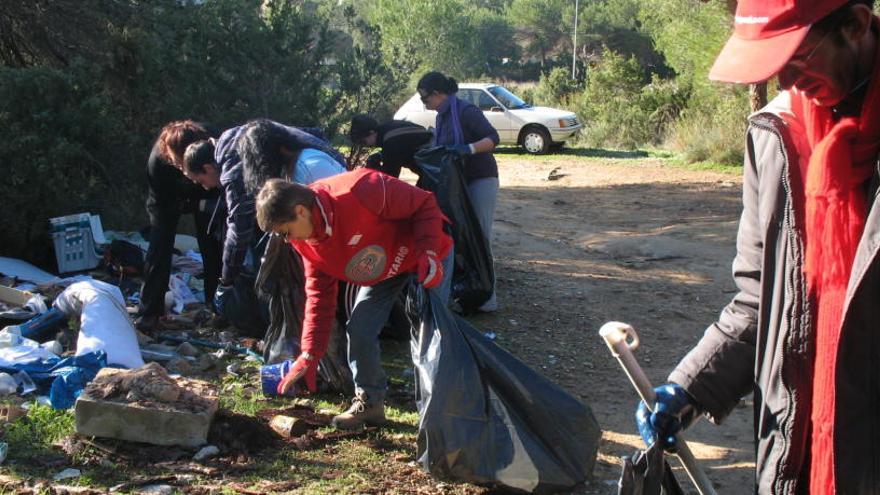 Voluntarios en otra edición.