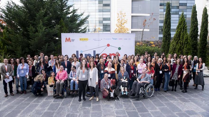 Celebración del día mundial de la esclerosis múltiple con la asociación DACEM