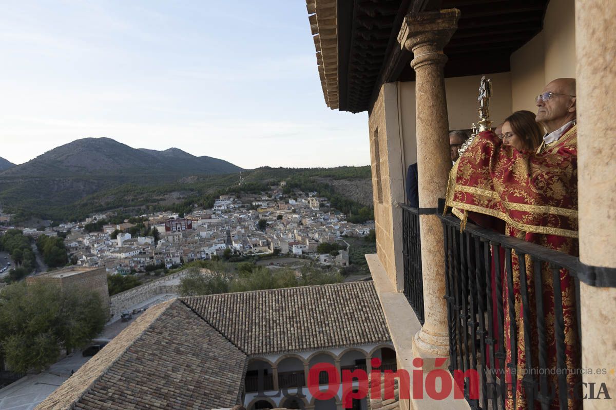 Bendición de la naturaleza con la Vera Cruz de Caravaca
