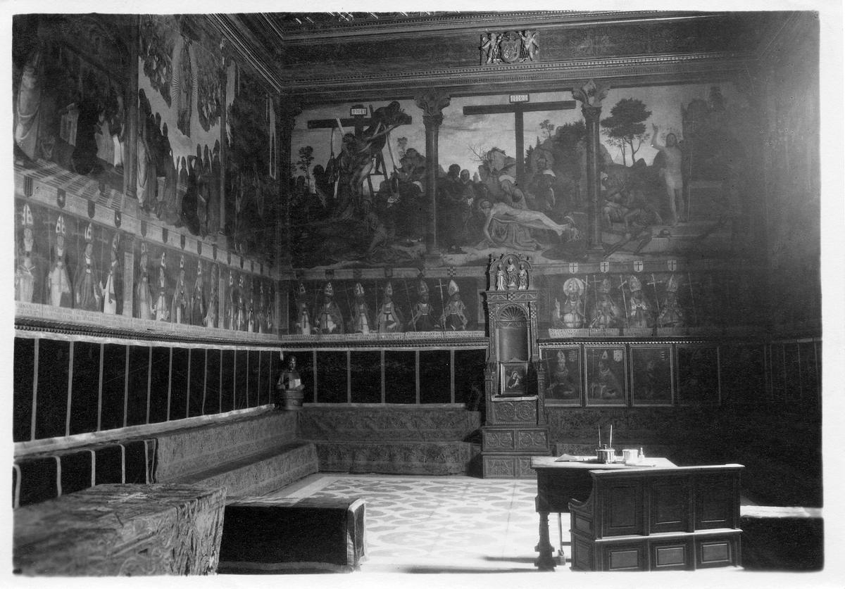 Las fotos antiguas para descubrir la otra cara de la Catedral de Toledo