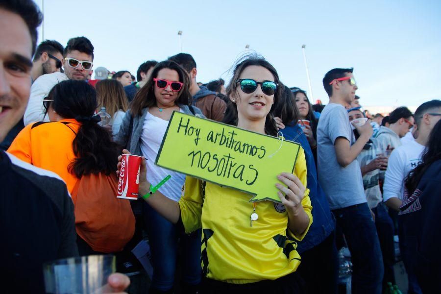 Miles de jóvenes en la fiesta del año