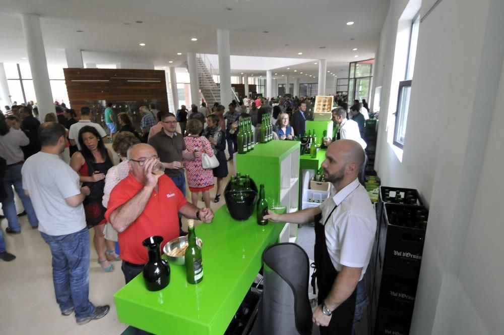 Presentación del VII Salón de la Sidra en el Recito Ferial de Santullano, Mieres