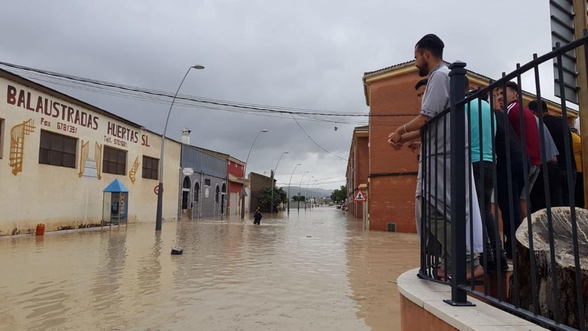 En directo | AEMET baja a nivel amarillo la alerta por lluvias en la provincia de Alicante para mañana
