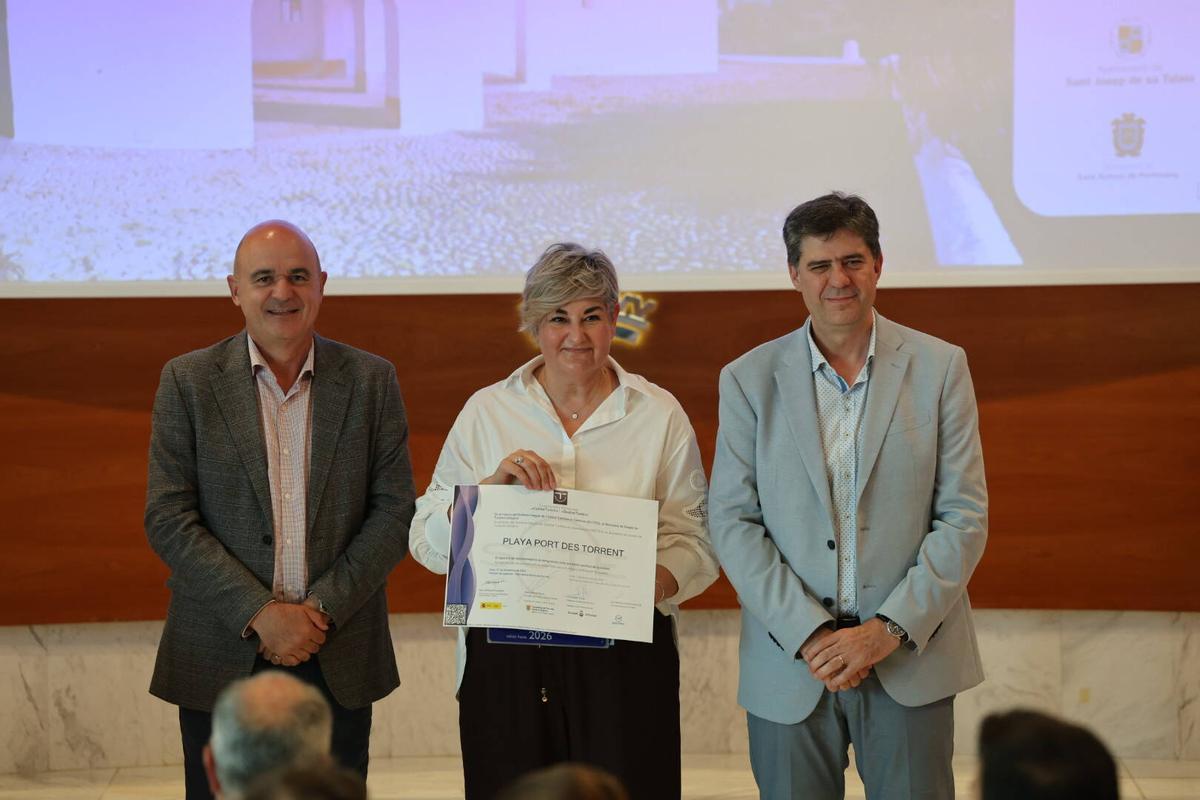 Entrega de diplomas con distinciones Sicted en el Consell de Ibiza.