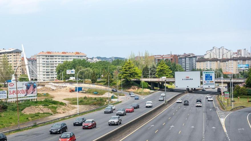 El Estado prepara la factura del sobrecoste de Alfonso Molina, en A Coruña, y tramita la fecha de finalización definitiva