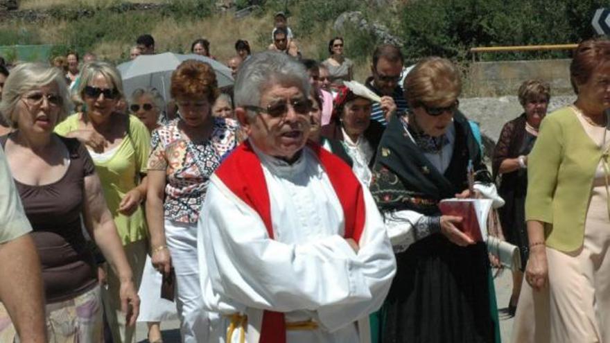 Pablo Castaño durante uno de los oficios religiosos.