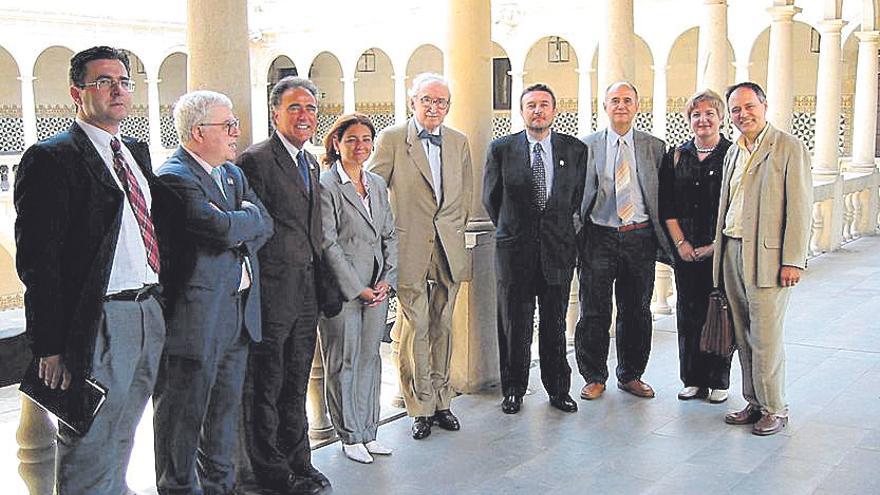 Primera visita formal de la AVL a l’IEC