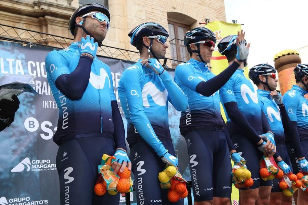 Ambiente a la salida y la llegada de la Vuelta Ciclista a Murcia