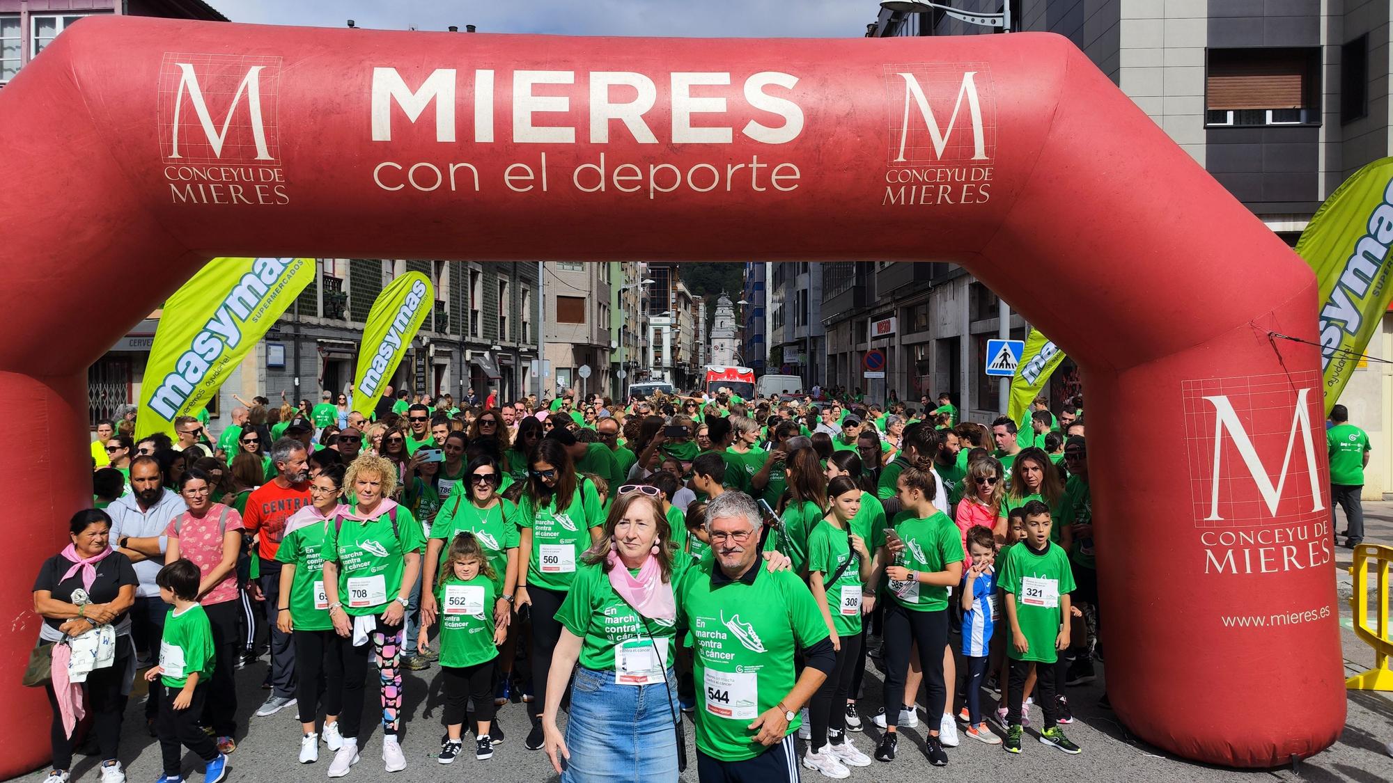 EN IMÁGENES: Asturias se echa a la calle para correr contra el cáncer