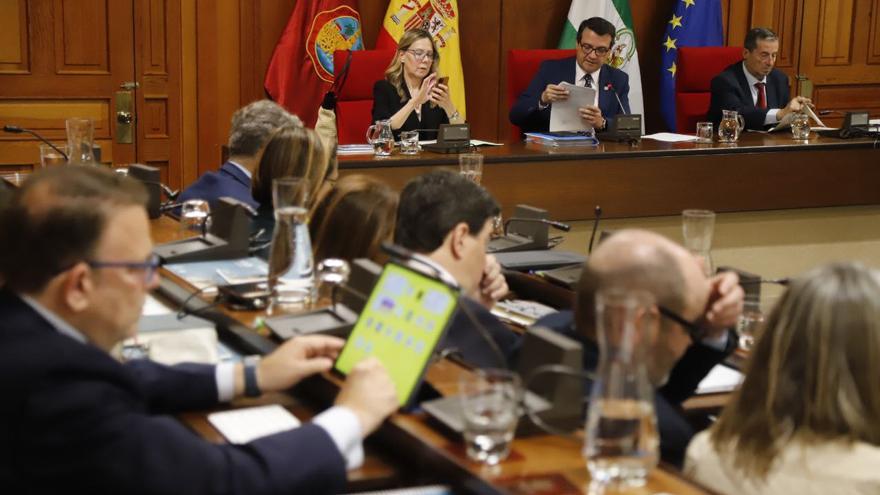 El Pleno compromete mejoras en Edisol-Lepanto tras un incisivo debate sobre la eficacia de las mociones de barrios