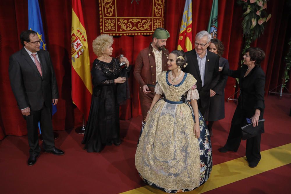 Así ha sido la exaltación de la fallera mayor de València, Marina Civera