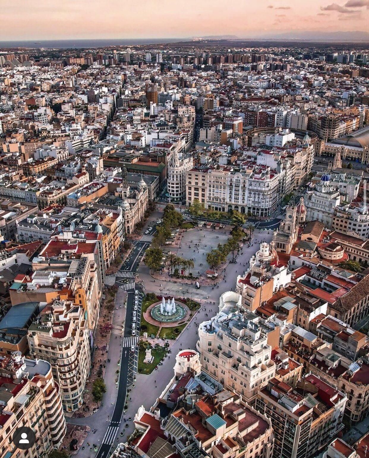 Plaza del Ayuntamiento de València