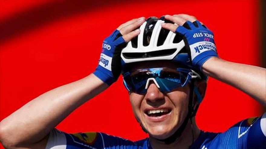 Evenepoel vence en Donostia con solo 19 años