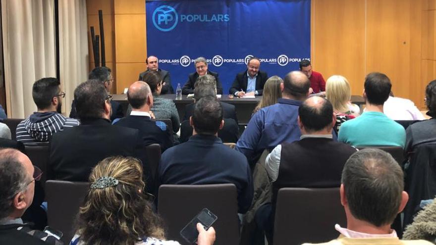 Primera reunió del PP de Girona amb Alejandro Fernández