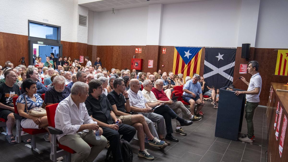 Així va ser l'acte en homenatge al mossèn Armengou