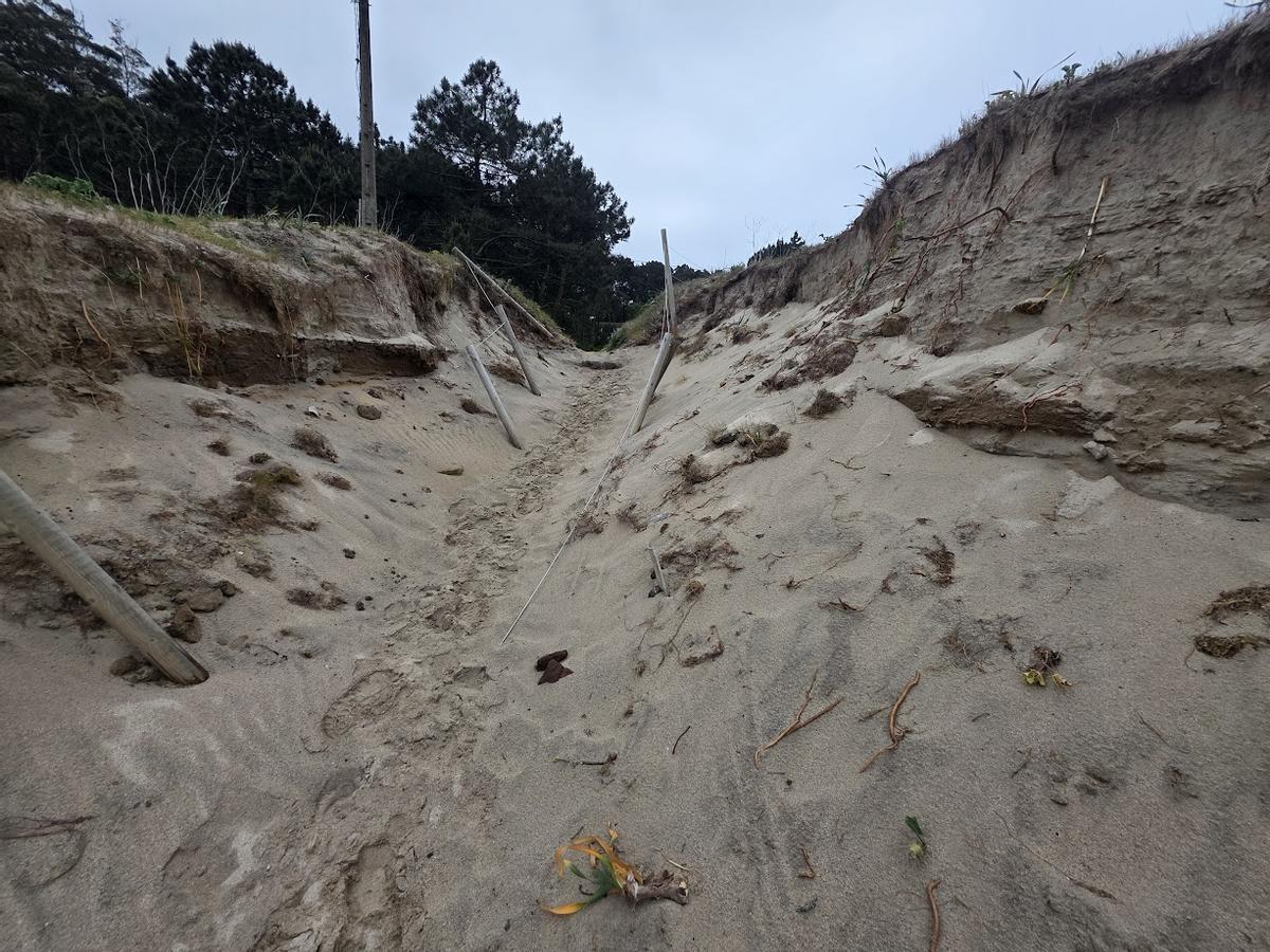 Imagen tomada en abril en la que se aprecia el tamaño de la duna.