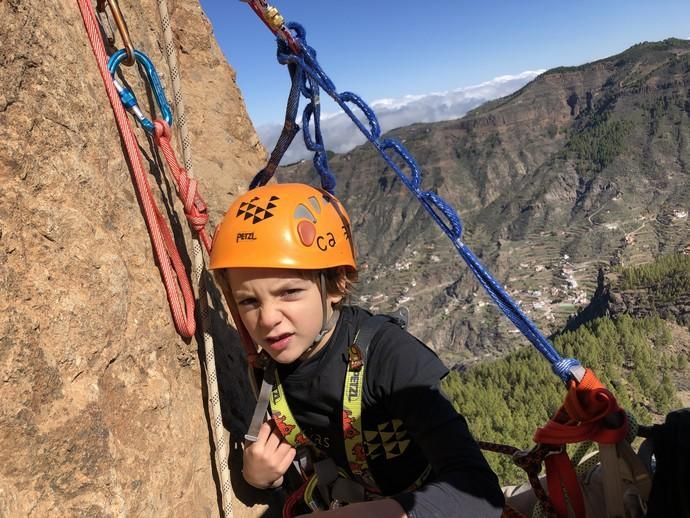 Escala el Roque Nublo con seis años