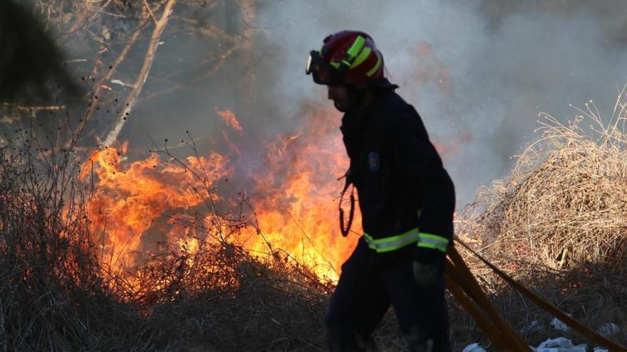 Trabajo detecta deficiencias de prevención de riesgos laborales en los bomberos