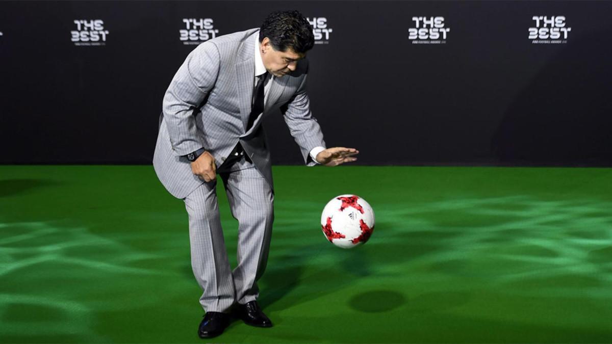 Maradona aseguró sentirse decepcionado con Messi, en la gala 'The Best'