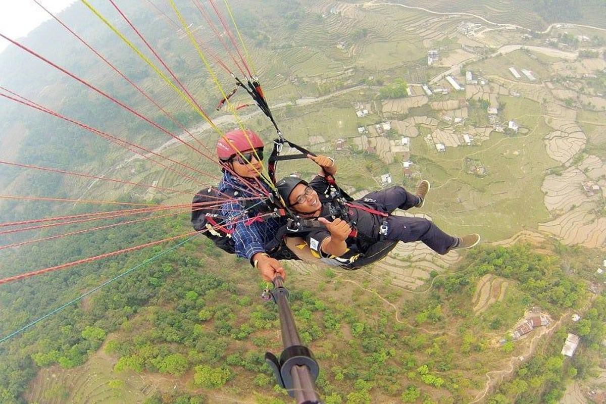 Vuelo en parapente por Pokhara