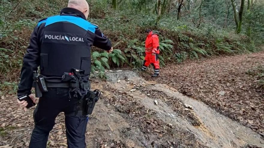 El colapso del alcantarillado causa un vertido en Redondela