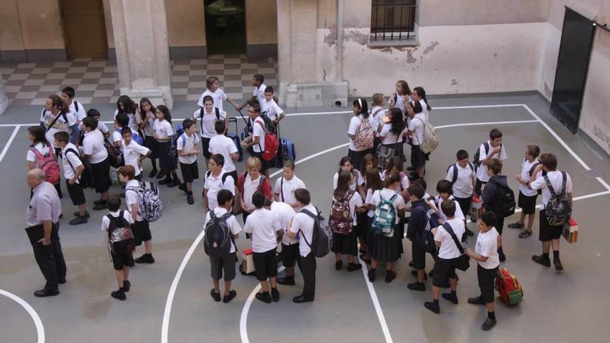 Alumnos de un colegio concertado de Palma.