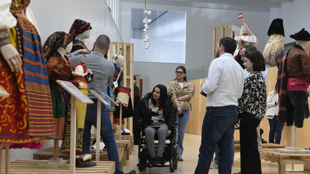 Autoridades en la apertura de la muestra del pasado festival.