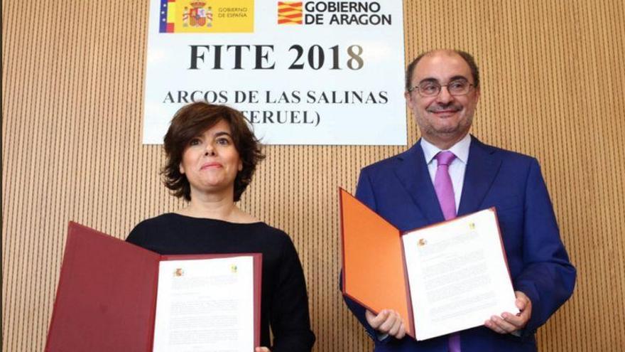 Sáenz de Santamaría y Lambán reivindican el apoyo a la ciencia en la firma del FITE 2018