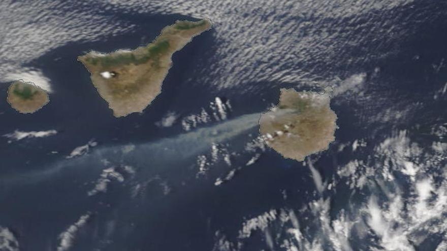 Imagen satélite de la NASA de Canarias este 18 de agosto de 2019.