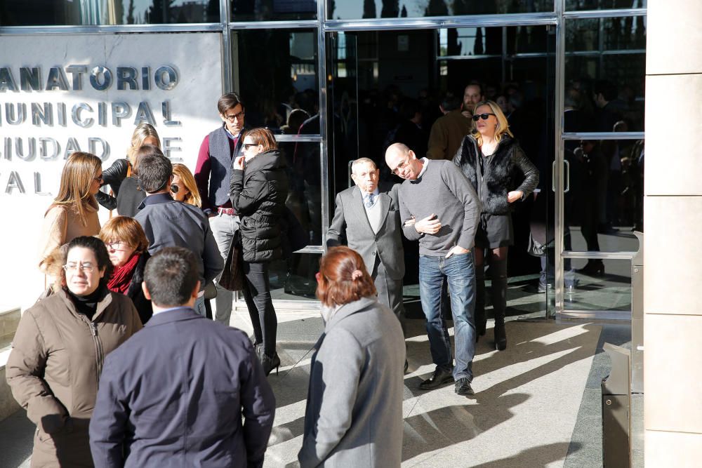 Familiares y amigos despiden a Juan Lladró