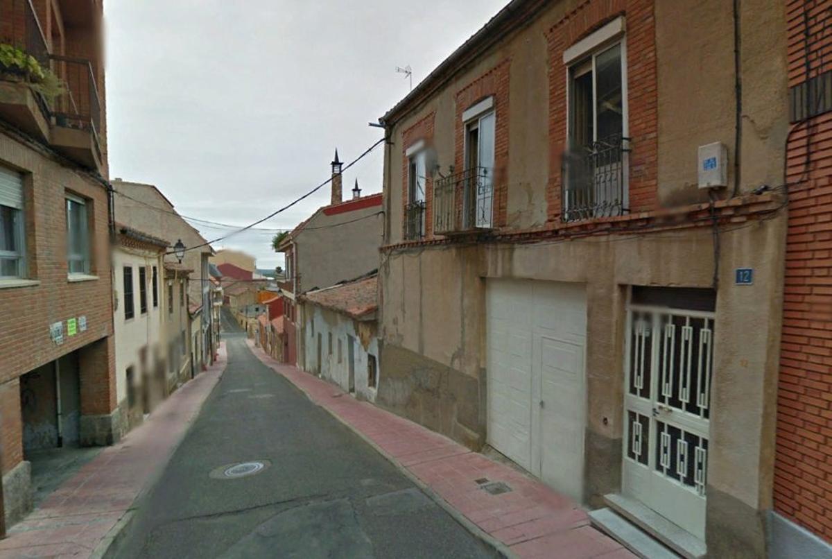 El 12 y el 14 de la Ronda el Toril, también tienen orden de derribo. | J. A. G.