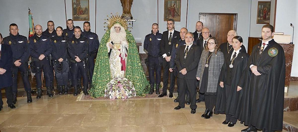 Triduo de la Virgen de la Esperanza, titular de los Estudiantes
