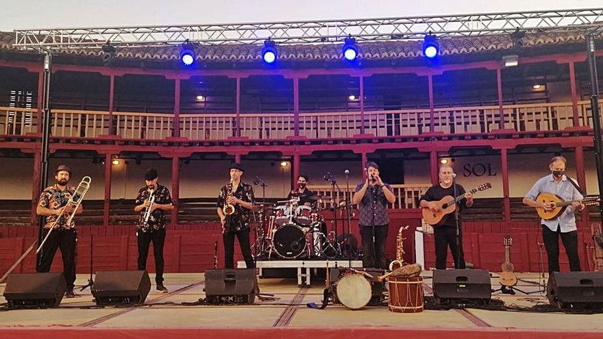 “La Bazanca” en un concierto anterior en la ciudad de Toro. | M. J. C.