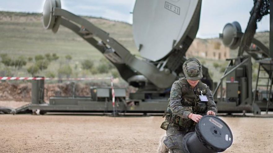 Las Fuerzas Armadas declaran prioritaria la guerra electrónica