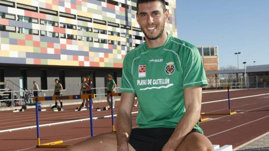 Pablo Torrijos, del Playas, campeón de España de triple salto en pista cubierta