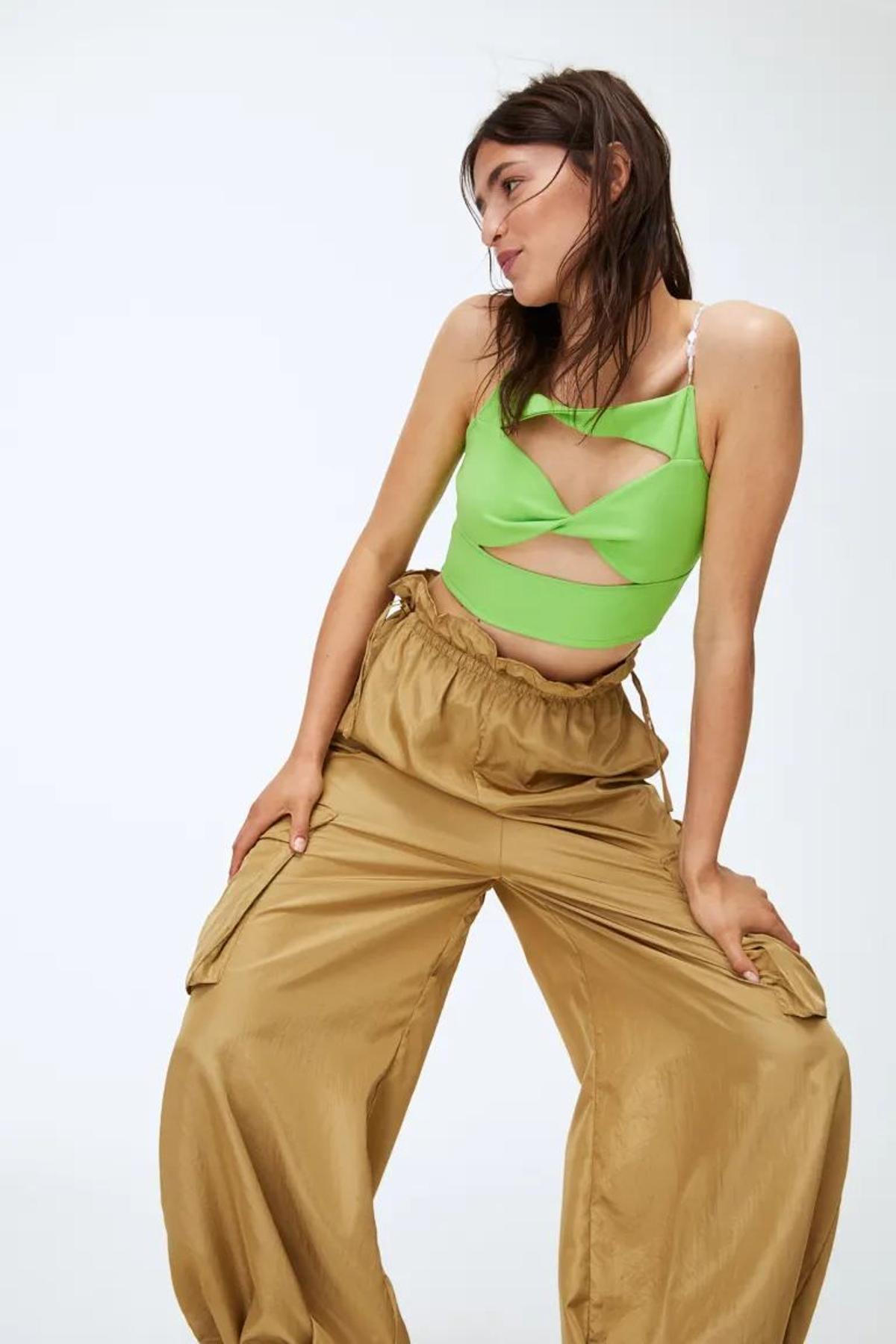 Pantalón 'parachute' de H&amp;M