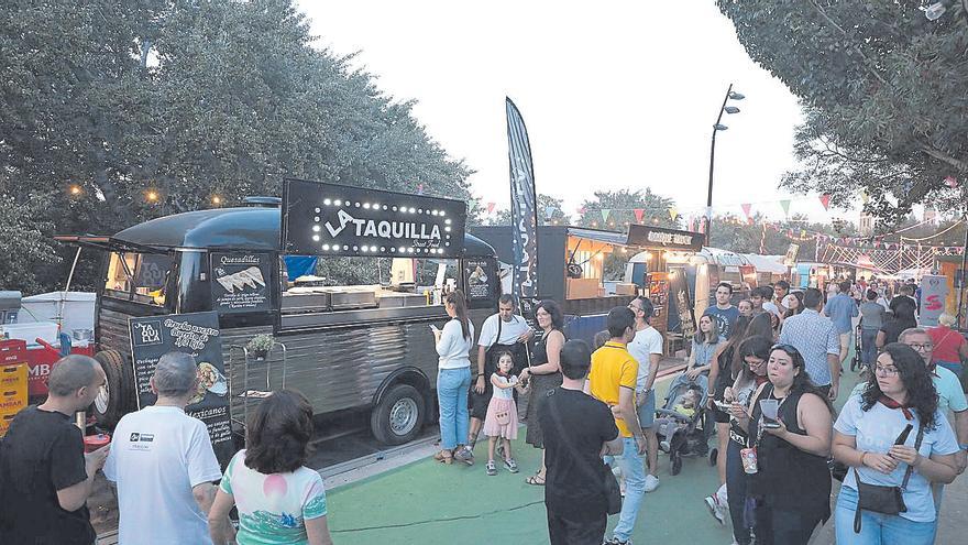 Dos empresas pujan por gestionar las ‘food trucks’ durante las fiestas del Pilar