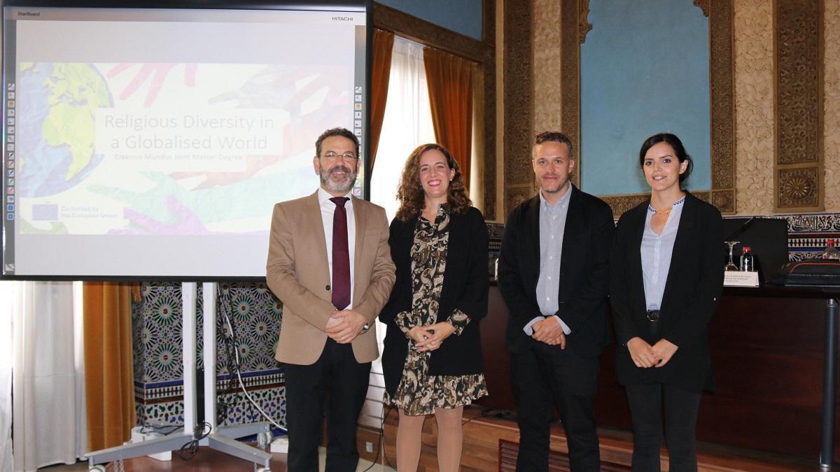 Presentación del Máster Erasmus Mundus ReD Global, con Lautaro Roig Lanzillota, Cristina Aguilar Porro, Israel Muñoz Gallarte y Lourdes Bonhome.