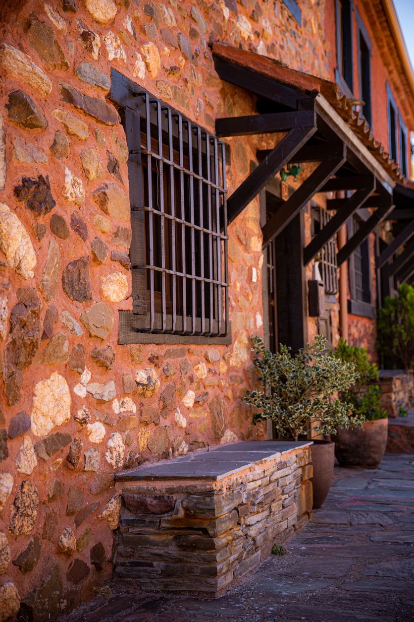 En Madrigal se juega todo al rojo.