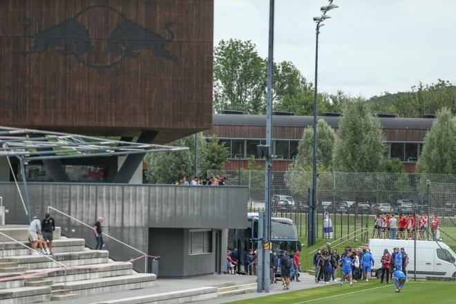 Las mejores imágenes del entrenamiento de hoy del Barça en Salzburgo