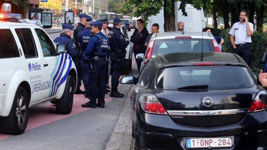 La policía belga, en el lugar del ataque