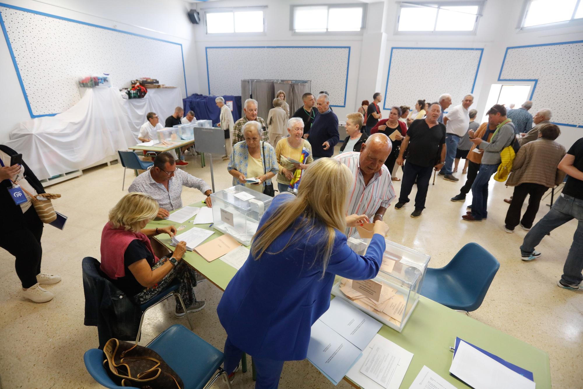 Todas las imágenes de la jornada de elecciones en Ibiza y Formentera