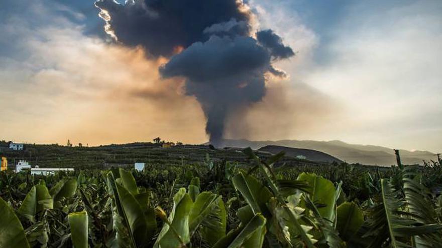 Reiteran la necesidad de ofrecer ayudas a los afectados por los gases del volcán de La Palma