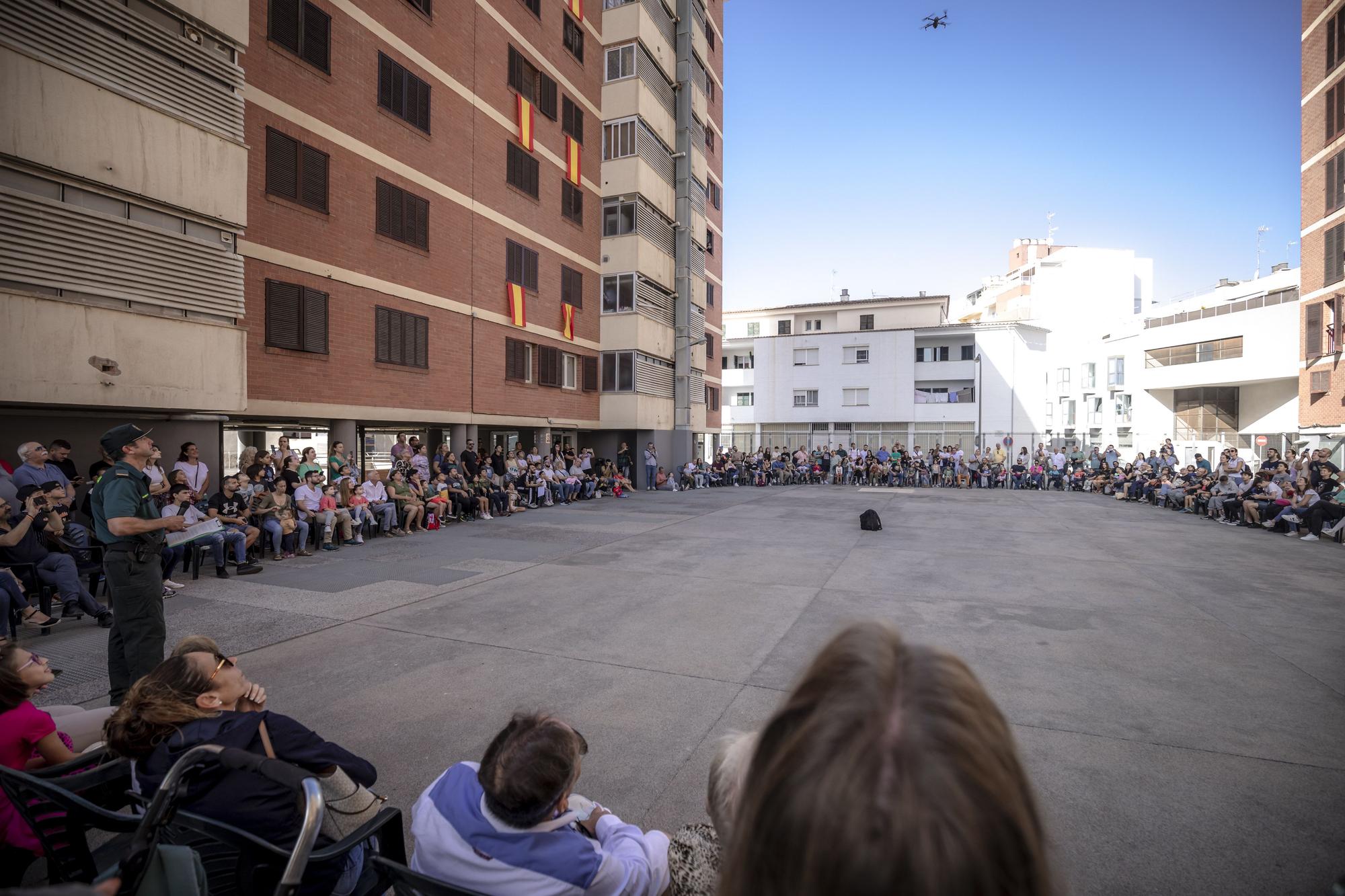 La Guardia Civil de Baleares ha celebrado una jornada de puertas abiertas para conmemorar la patrona